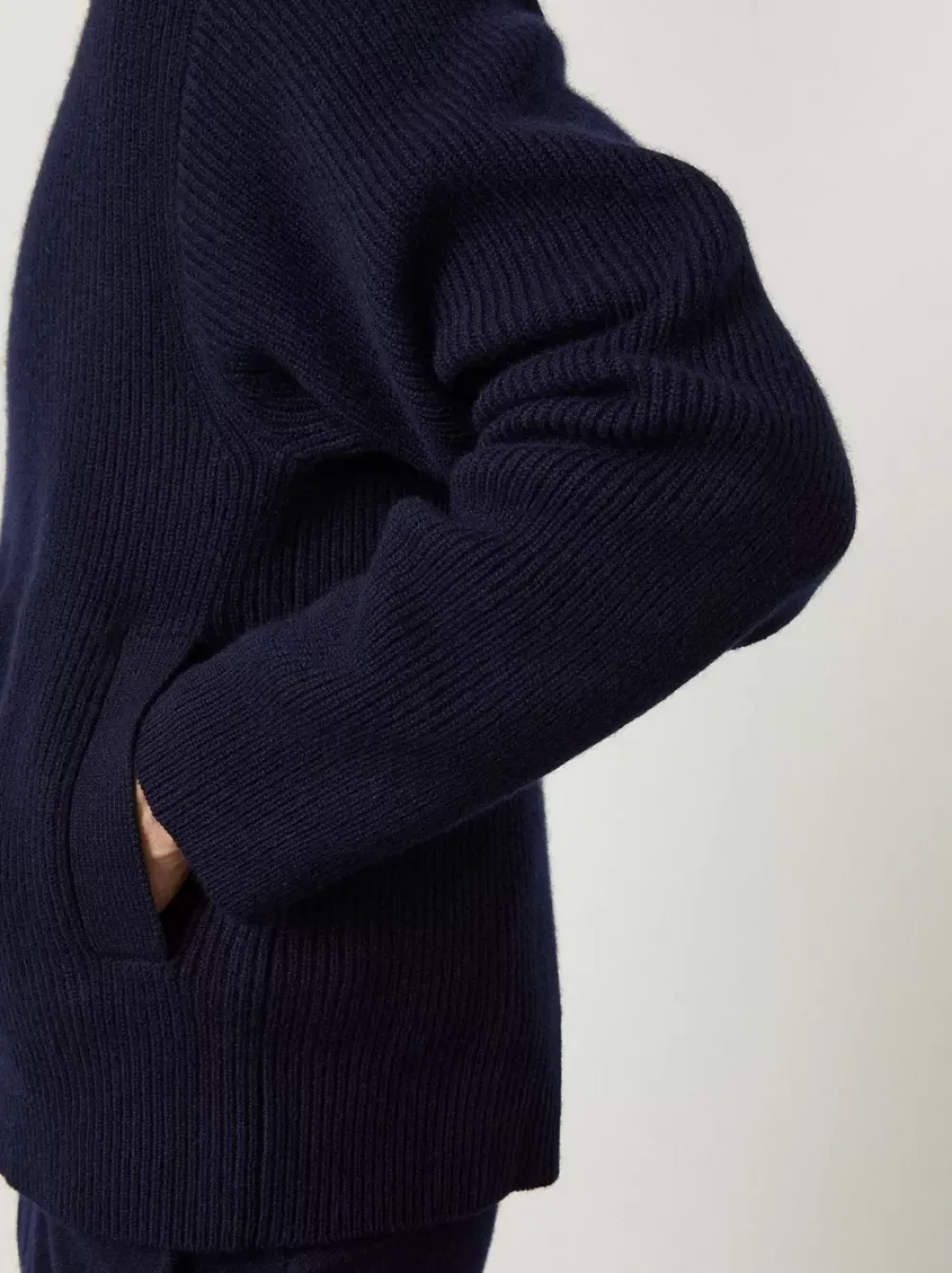 Men LISA YANG Overshirts & Cardigans^The Dion V-Neck Cashmere Cardigan
