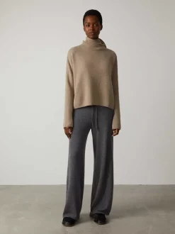 Women LISA YANG Sweaters^The Sandy Sweater | Mock Neck Cashmere Sweater